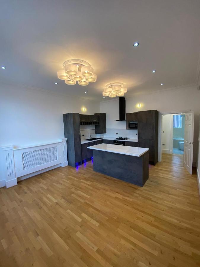 Luxury Apartment Apt5 Wolverhampton Exterior photo